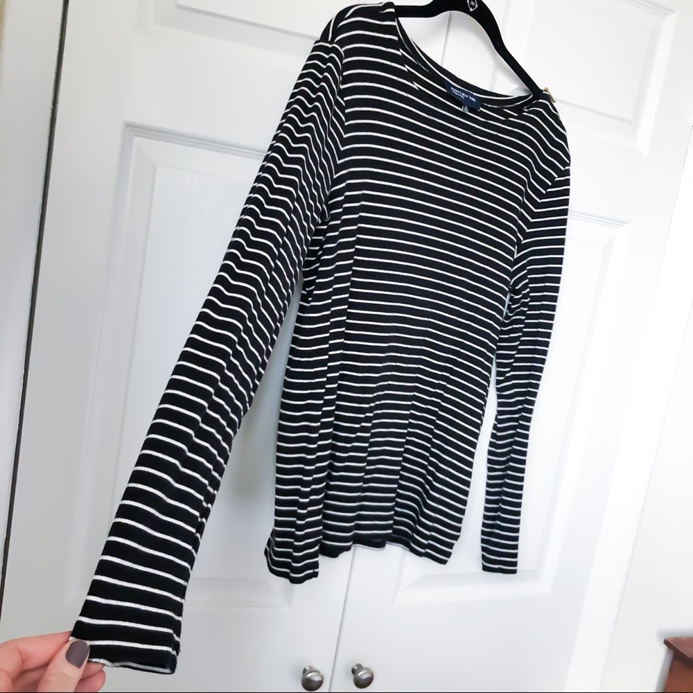 Jones New York Striped Top w/Gold Zipper Detail